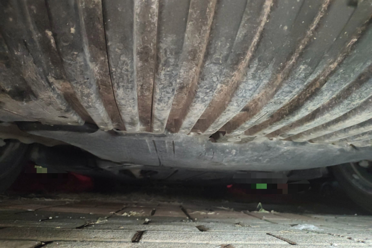 奔驰E级 2017款 E 300 L 豪华型局部细节9008