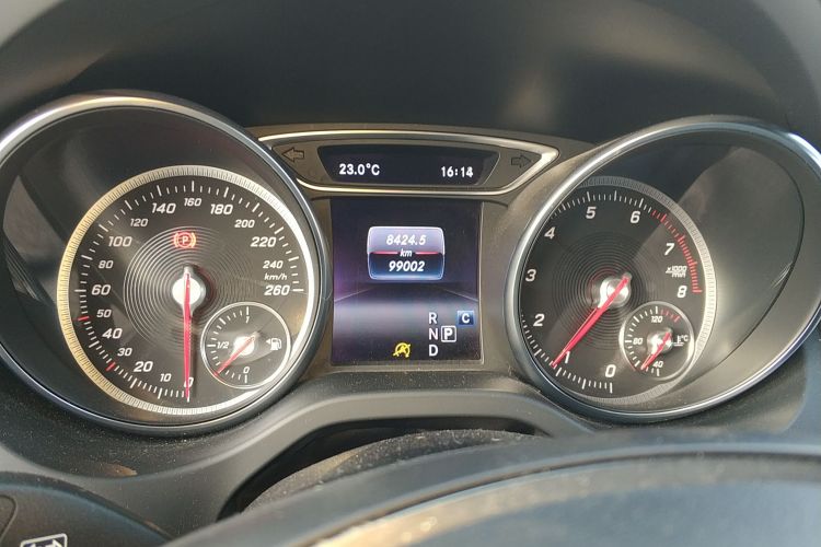 奔驰CLA 2018款 CLA 200 动感型中控内饰14