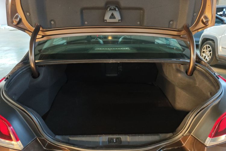 标致508 2015款 1.6THP 自动致臻版局部细节23