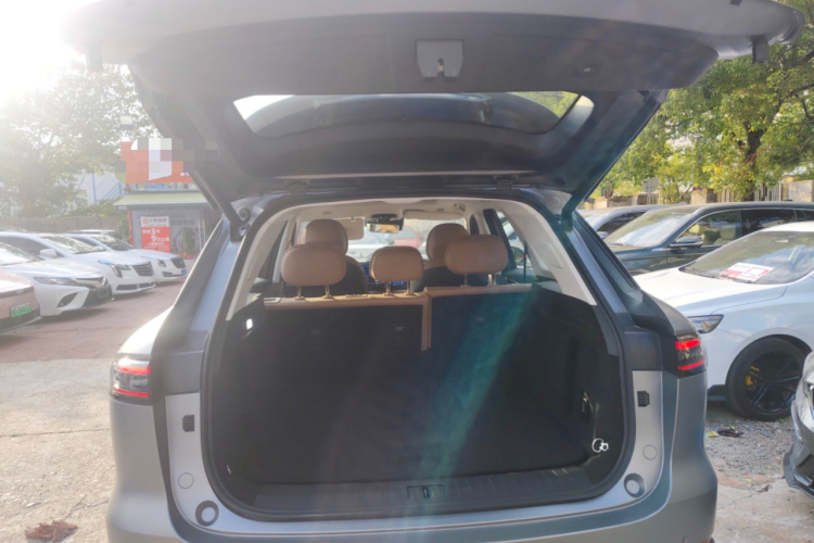 奇瑞 瑞虎8 L 2024款 2.0T 两驱尊贵版 5座机舱底盘23