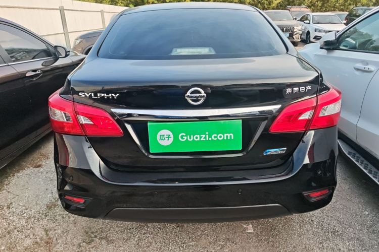 日产 轩逸 2016款 1.6XV CVT智享版车身外观6