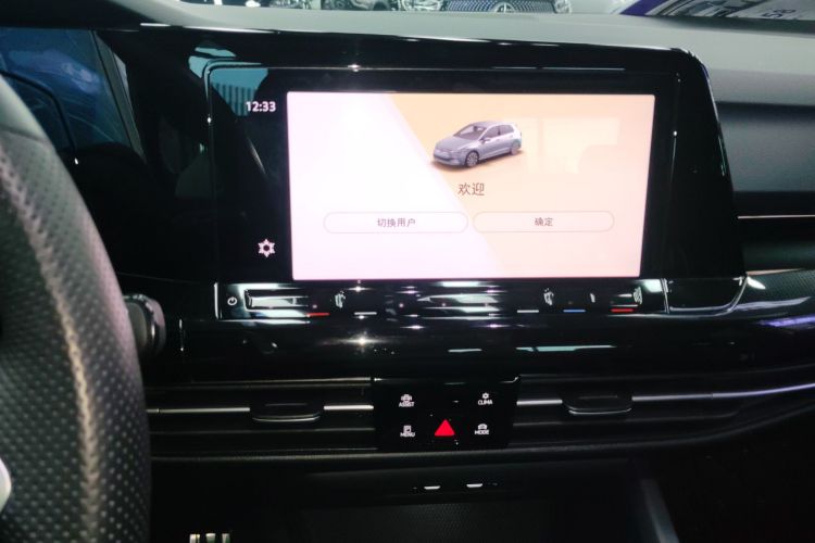 大众 高尔夫 2023款 改款 280TSI DSG R-Line Lite中控内饰16