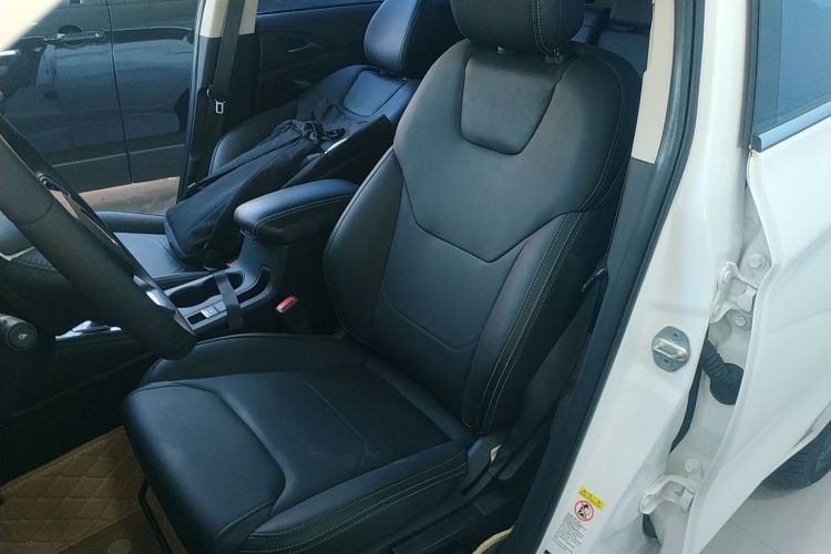 比亚迪 宋 2021款 经典版 1.5T 自动精英型中控内饰19