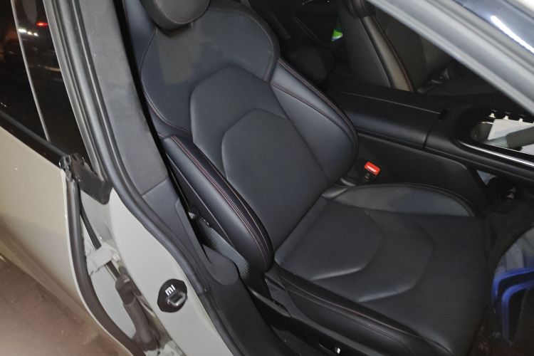 小米汽车 小米SU7 2024款 四驱超长续航高阶智驾Max版局部细节41