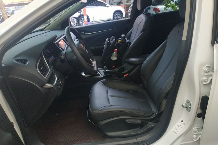 别克 英朗 2021款 改款 1.3T 自动轻混动精英型中控内饰19