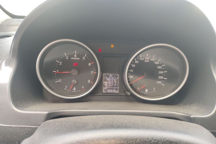 哈弗H6 2015款 升级版 1.5T 手动两驱精英型中控内饰14