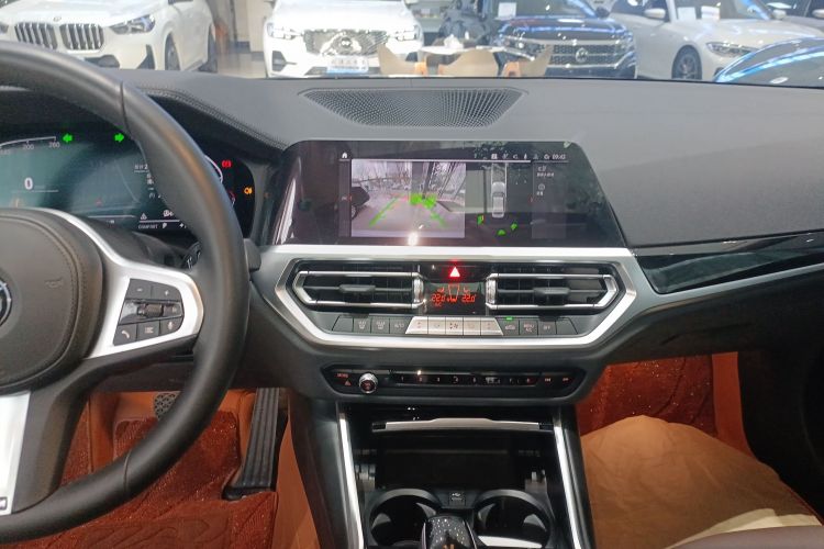 宝马3系 2022款 改款 320Li M运动套装中控内饰16