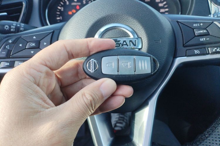 日产 奇骏 2019款 2.0L CVT智联舒适版 2WD中控内饰7001