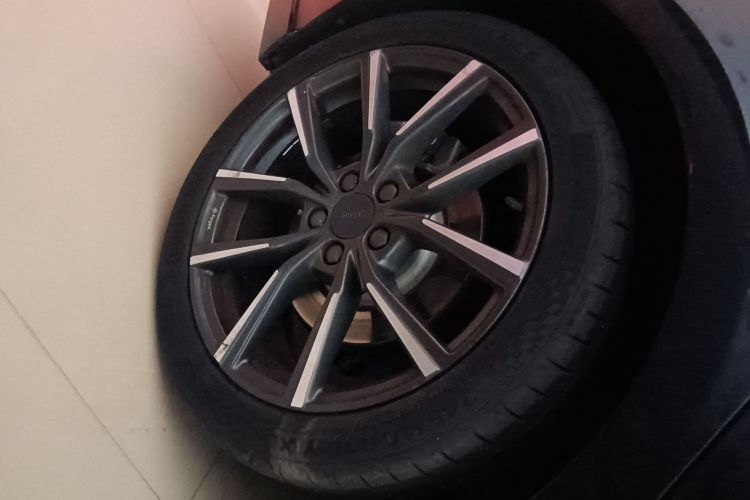 领克03 2022款 03+ 2.0TD 自动驭风版车身外观6002