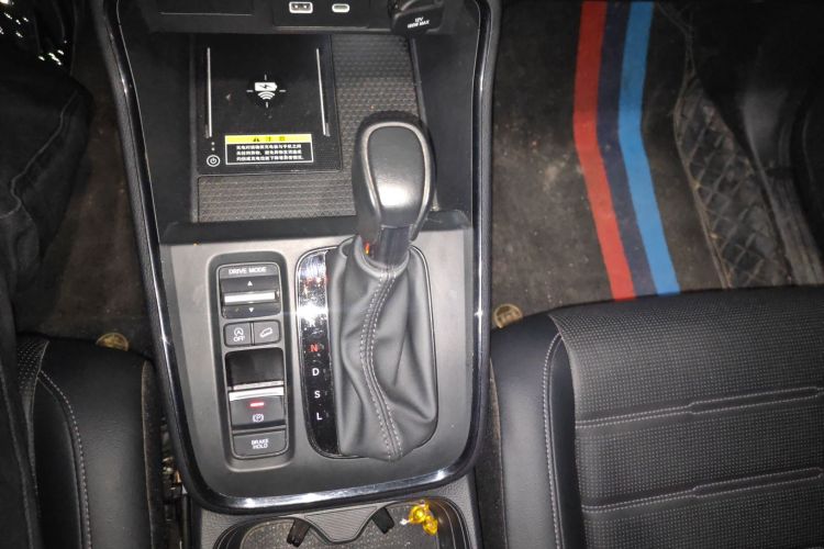 本田CR-V 2024款 240TURBO 两驱锋尚版 5座中控内饰18