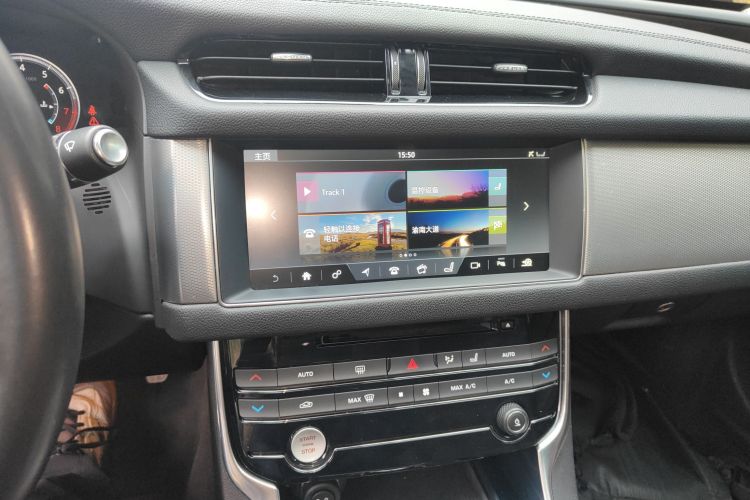 捷豹XFL 2018款 XFL 2.0T 250PS 豪华版中控内饰16