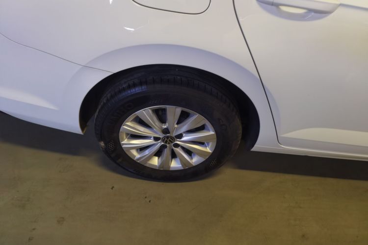 大众 朗逸 2023款 新锐 1.5L 自动出众新逸版车身外观6003