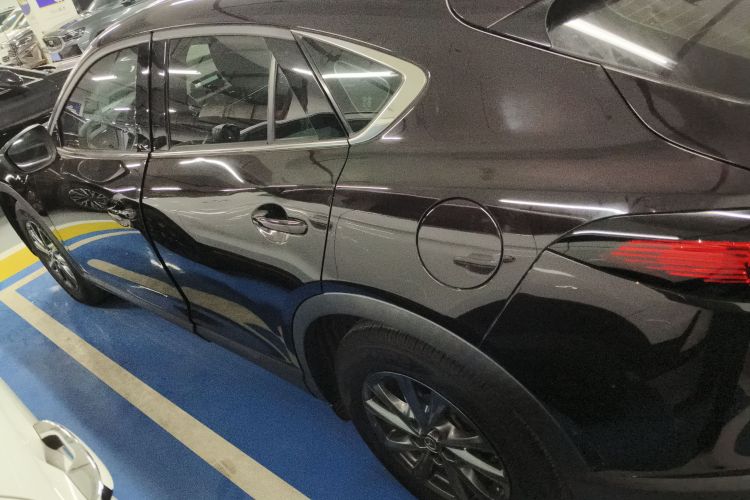 马自达CX-4 2020款 2.0L 自动两驱蓝天活力版车身外观4