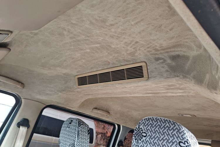 五菱汽车 五菱荣光 2014款 1.2L S 标准型中控内饰22