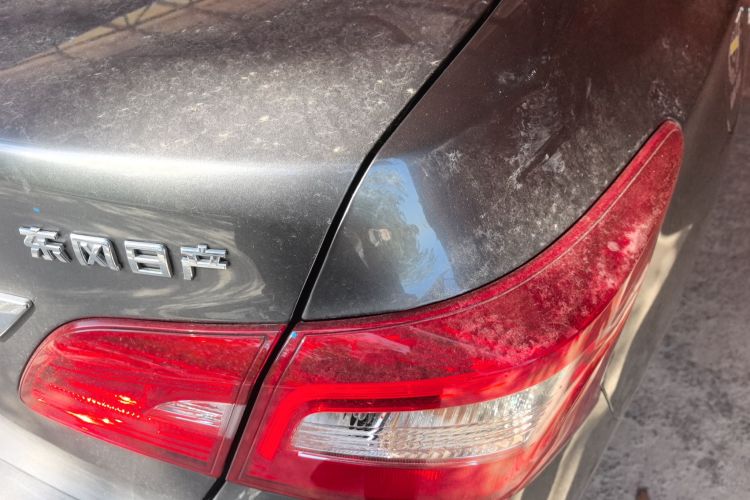 日产 轩逸 2022款 经典 1.6XL CVT豪华版车身外观9