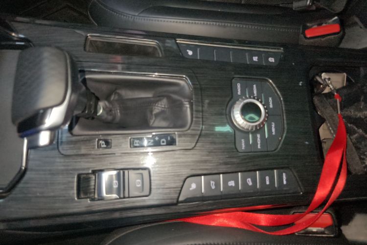 魏牌 VV7 2017款 2.0T 超豪型局部细节18