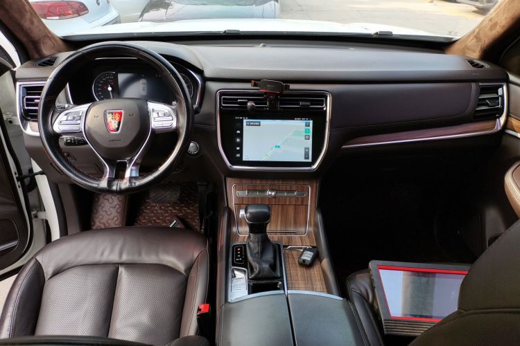 荣威RX8 2018款 30T 智联网两驱至尊版中控内饰7002