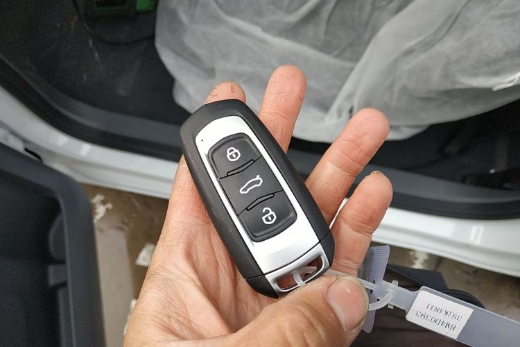 吉利银河 2024款 熊猫mini 200km 耐力熊中控内饰11