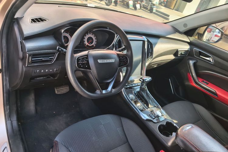 猎豹汽车 猎豹CS9 2017款 1.5L CVT风尚型中控内饰7002