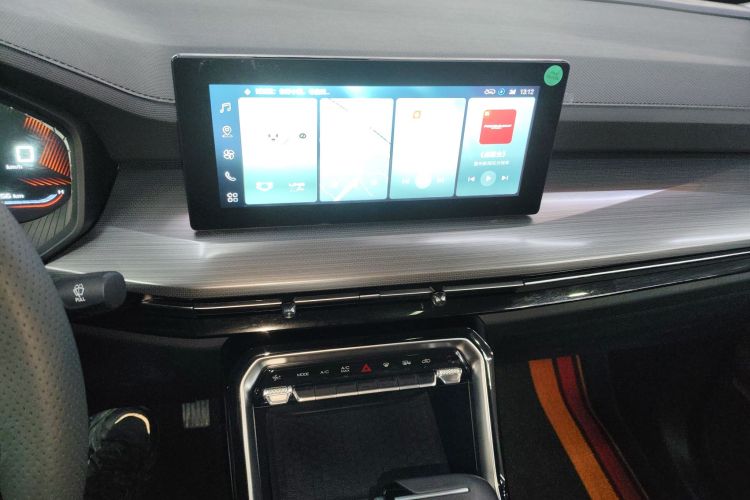 五菱汽车 五菱星辰 2021款 1.5T CVT星辉版中控内饰16