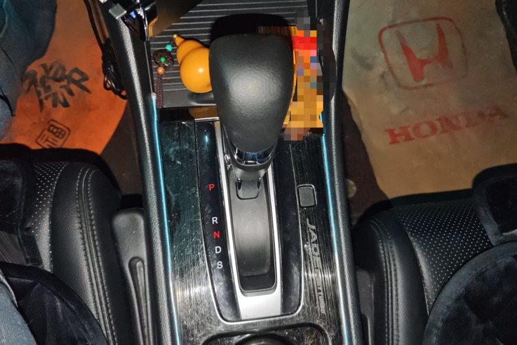 本田 杰德 2017款 1.8L 自动舒适版 5座中控内饰18