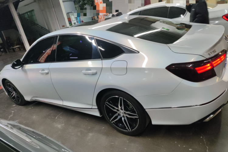 本田 英仕派 2022款 260TURBO 精悦版车身外观6003