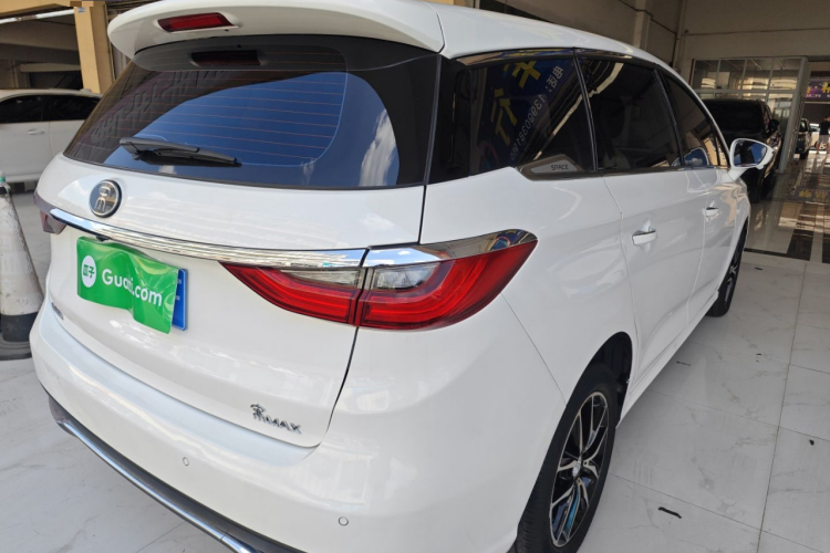 比亚迪 宋MAX 2018款 1.5T 自动智联豪华型 6座车身外观7