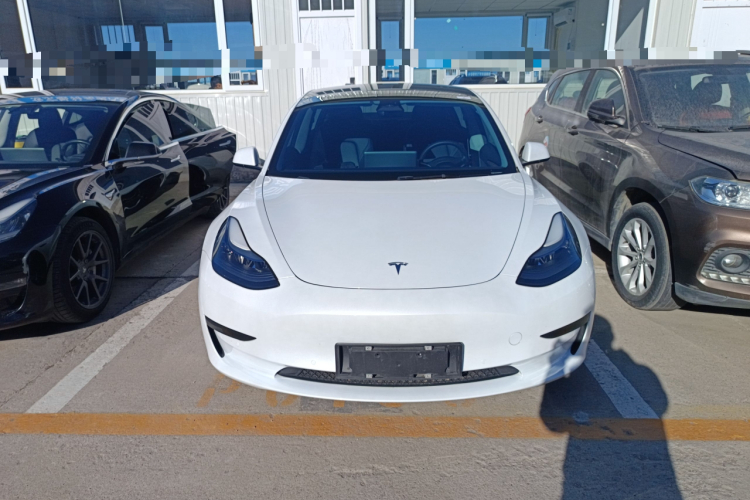 特斯拉 Model 3 2022款 后轮驱动版车身外观6001