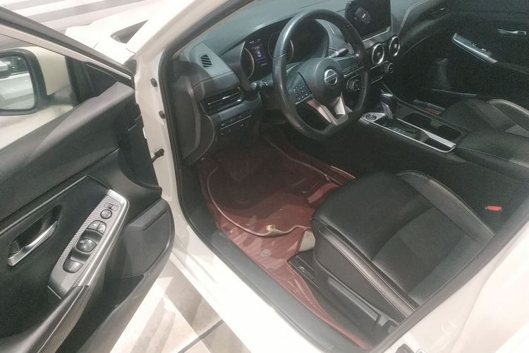 日产 轩逸 2021款 1.6L XL CVT悦享版中控内饰7003