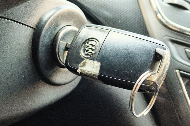 别克 君威 2015款 1.6T 领先技术型中控内饰11