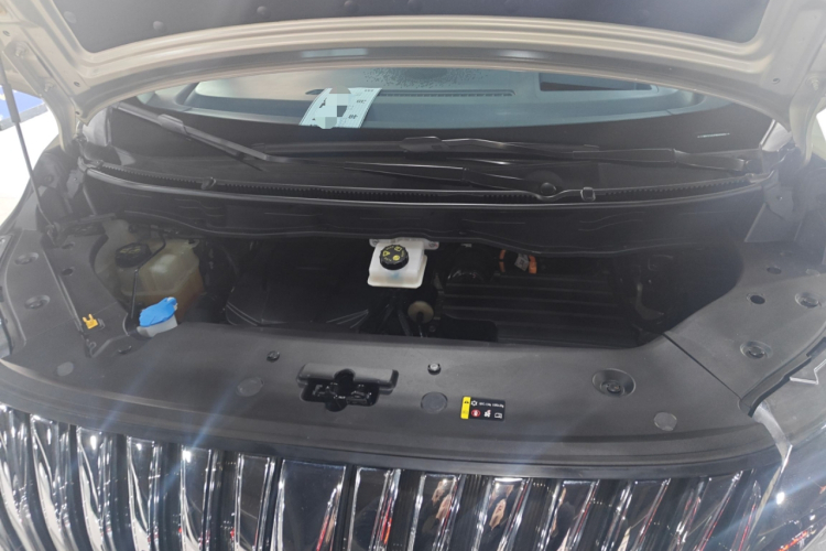 魏牌 高山 2023款 四驱旗舰版机舱底盘24