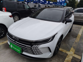 比亚迪 驱逐舰05 2024款 荣耀版 DM-i 120KM 豪华型