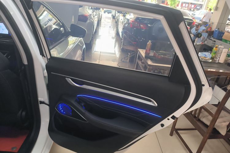 吉利汽车 帝豪 2023款 第4代冠军版 1.5L CVT豪华型中控内饰45