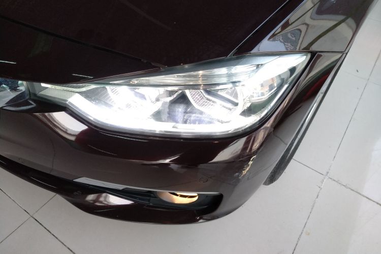 宝马3系 2017款 320Li 时尚型局部细节36