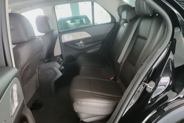 奔驰GLE 2020款 GLE 350 4MATIC 动感型中控内饰7004