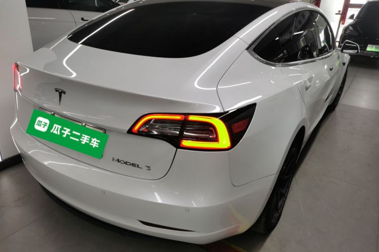 特斯拉 Model 3 2020款 改款 标准续航后驱升级版车身外观7