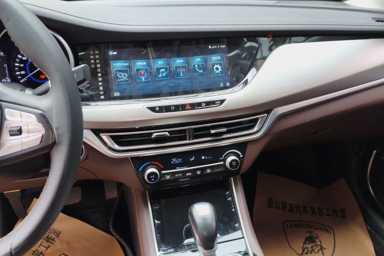 长安 逸动 2018款 高能版 1.6L GDI 自动争锋型 国V局部细节16