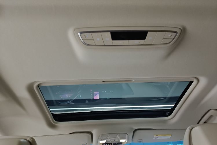 别克GL8 2023款 ES陆尊 尊享型局部细节22