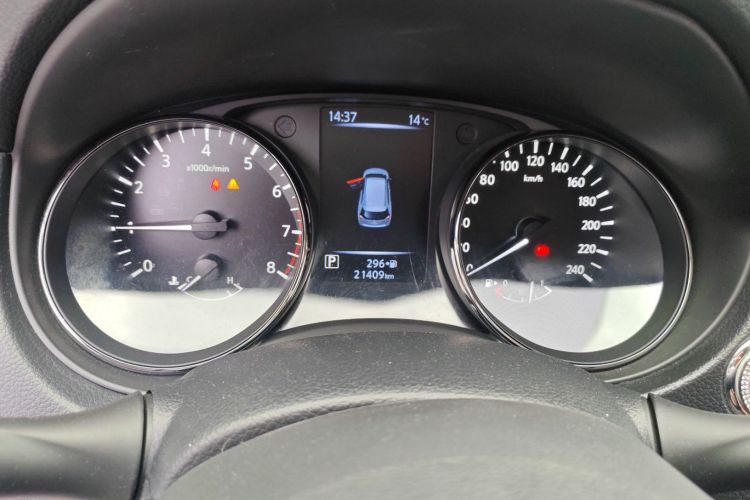 日产 奇骏 2021款 2.5L CVT 4WD XL ITS豪华纪念版中控内饰14