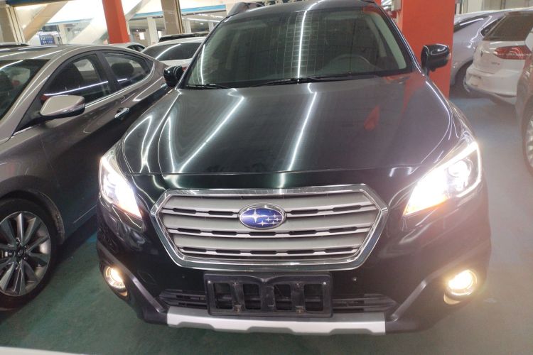 斯巴鲁 傲虎 2016款 2.5i 豪华导航版车身外观2