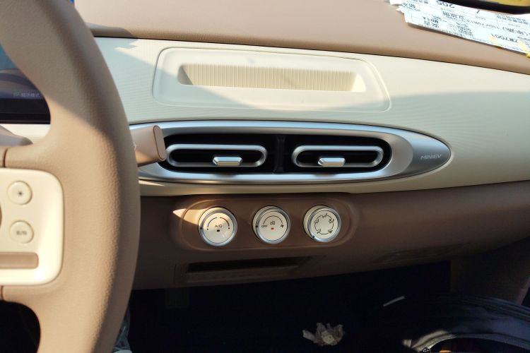 五菱汽车 宏光MINIEV 2025款 四门版 进阶款局部细节16