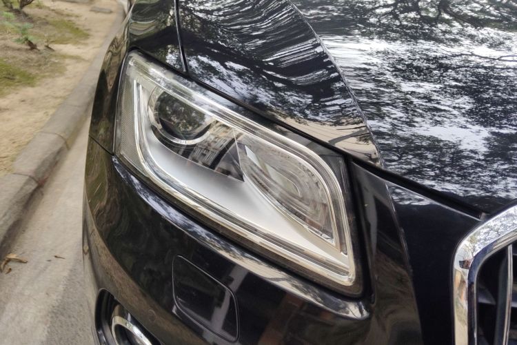 奥迪Q5 2016款 40 TFSI 舒适型车身外观8