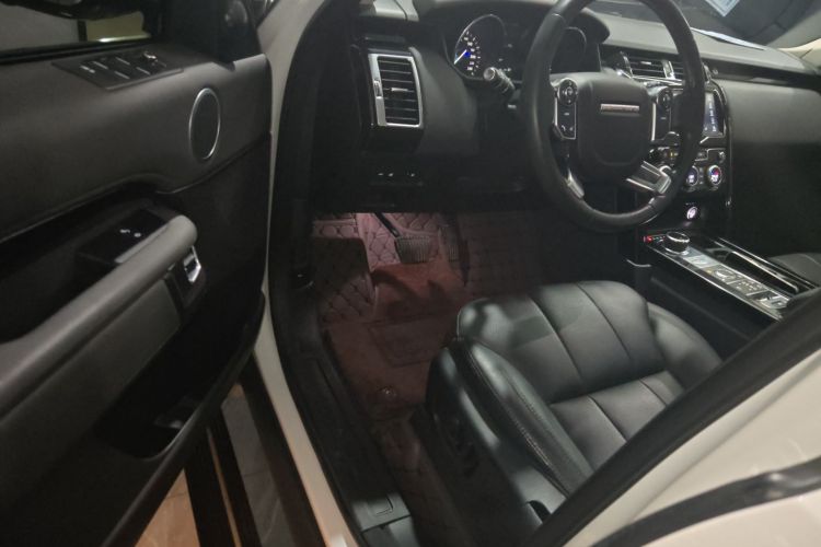 路虎 发现 2017款 3.0 SC V6 S中控内饰19