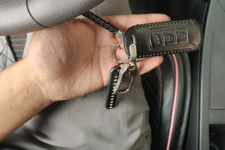 广汽传祺 传祺GS4 2015款 200T G-DCT精英版中控内饰11