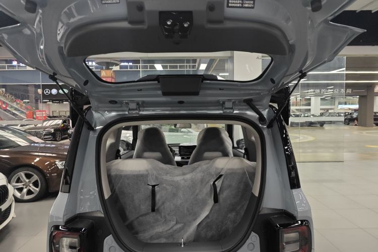 吉利银河 2025款 210km 熊猫卡丁机舱底盘23