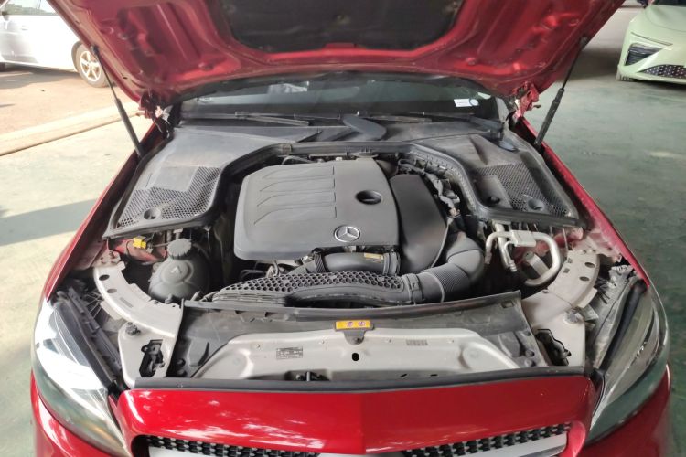 奔驰C级 2020款 改款 C 200 L 时尚型运动版机舱底盘24