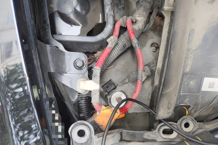 特斯拉 Model Y 2022款 改款 后轮驱动版局部细节9005