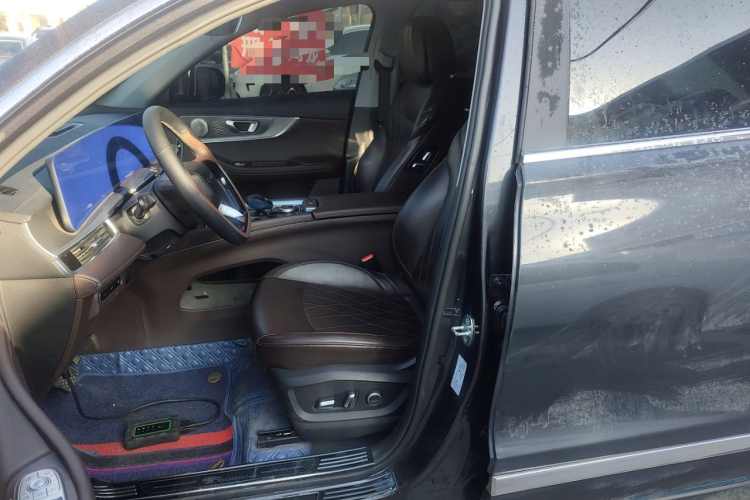 奇瑞 瑞虎8 PRO新能源 2023款 冠军版 1.5T 100km 王者版中控内饰19