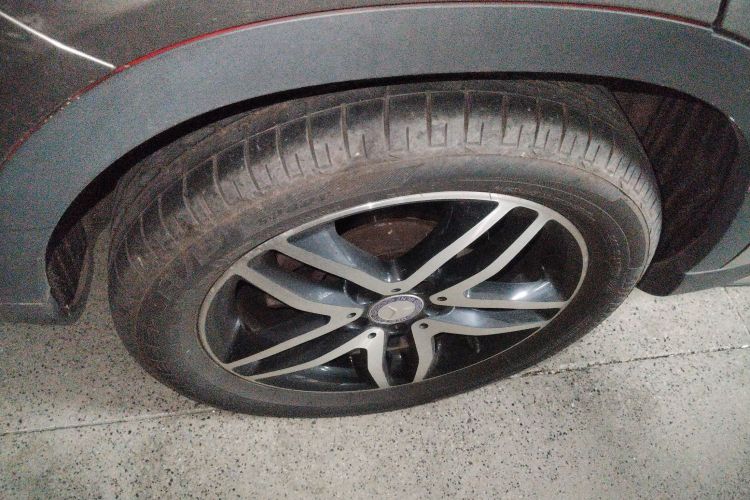 奔驰GLA 2016款 GLA 200 时尚型车身外观6008