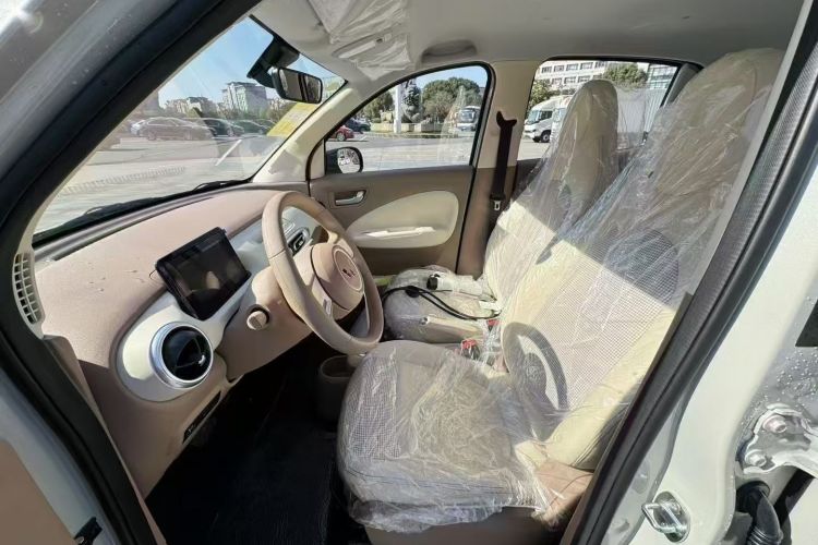 五菱汽车 宏光MINIEV 2025款 四门版 进阶款中控内饰19